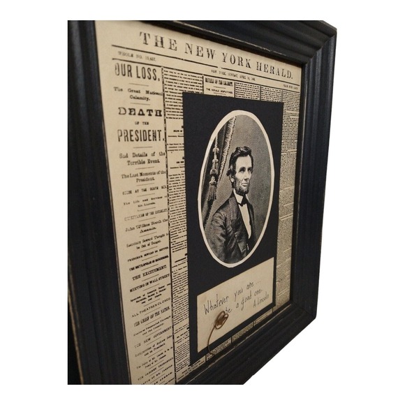 Artist Signed Aged Reproduction Lincoln Assasination Newspaper Cover Page - Picture 4 of 10